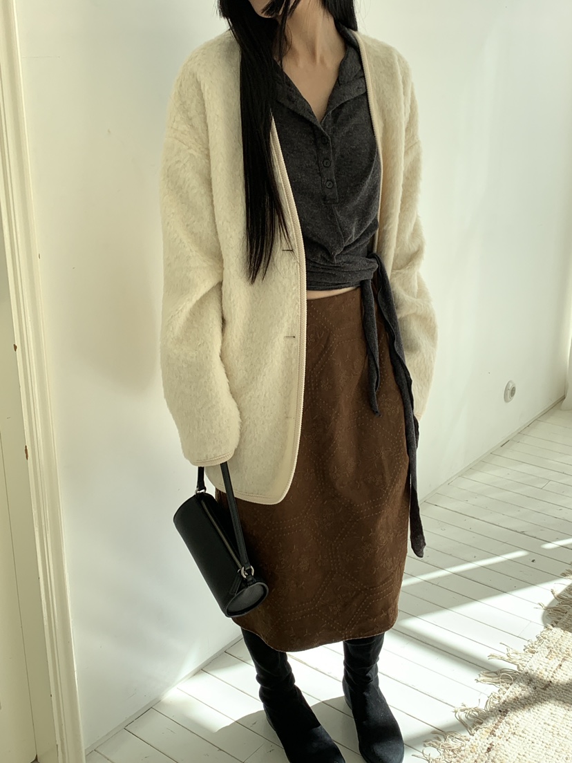 LO GARDEN韓國代購26秋季復古暗紋中長半裙半身裙中短裙直筒LO GARDEN半身裙/中短裙