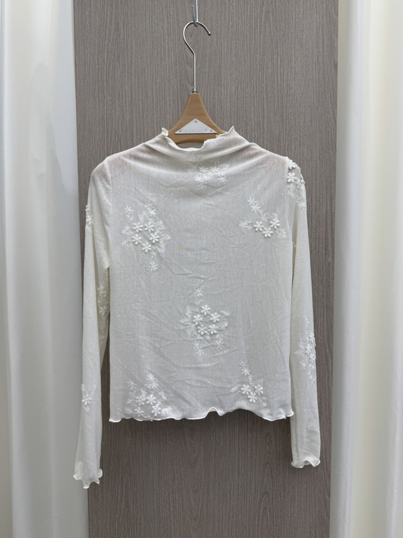 MARIGOLD韓國直郵26秋冬刺繡網紗打底衫長袖T恤木耳邊網眼刺繡MARIGOLD長袖T恤圖色1