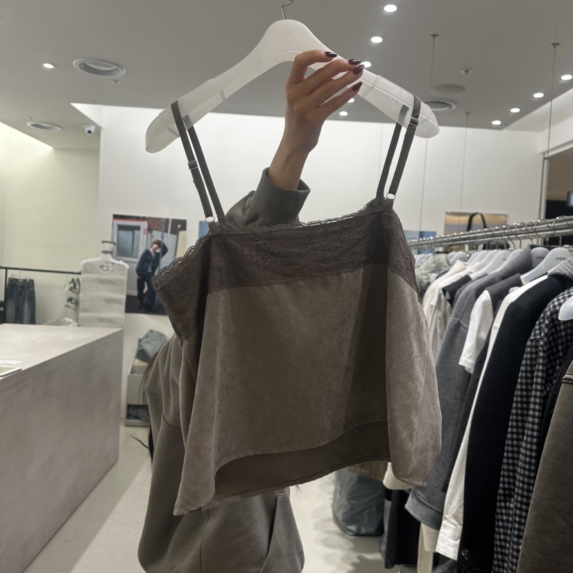 ANOU韓國直郵26秋季蕾絲系帶絨面吊帶背心可調節V領系帶蕾絲ANOU吊帶/背心