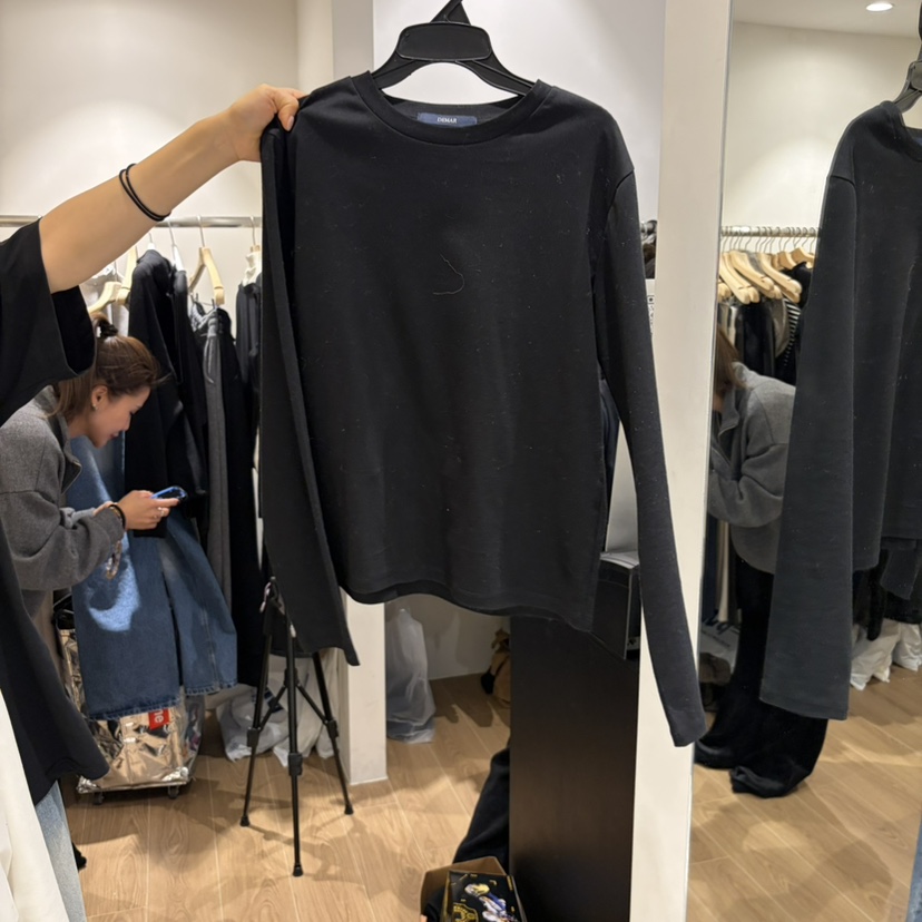 DEMAR ATELIER韓國直郵26秋冬圓領寬松長袖T恤絲綢圓領寬松DEMAR ATELIER長袖T恤圖色1