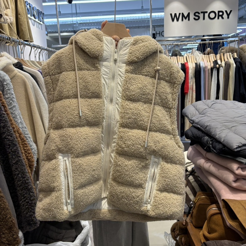 WMSTORY/SIMPLE PARK韓國代購26秋冬拼接毛絨馬甲口袋毛絨絎縫WMSTORY/SIMPLE PARK馬甲圖色1