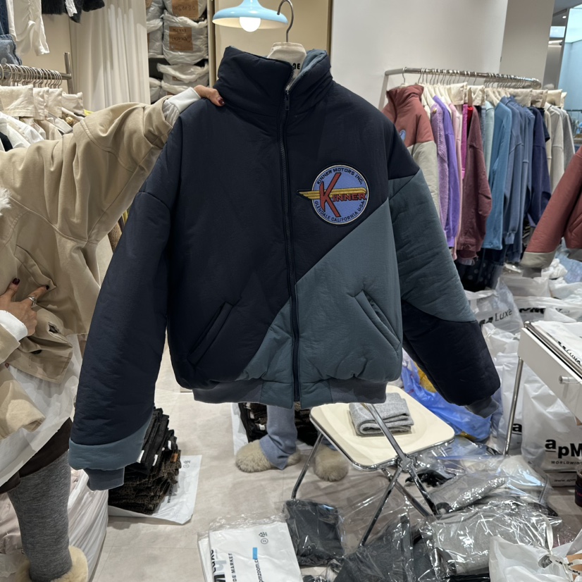 MIENNE東大門代購26秋冬立領拼色短款棉服口袋立領拼色落肩寬MIENNE短款棉服圖色2