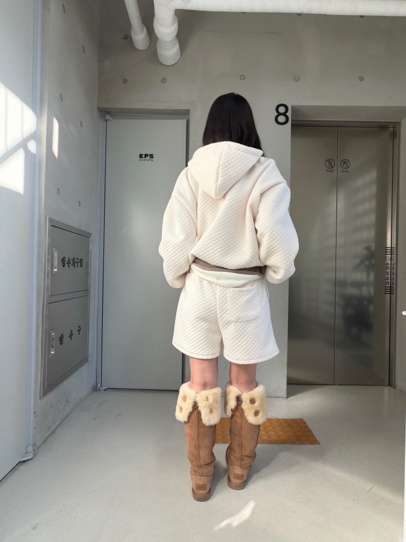 OLI EDIT韓國代購26秋冬菱格絎縫連帽套裝衛衣連帽衫口袋抽繩OLI EDIT衛衣
