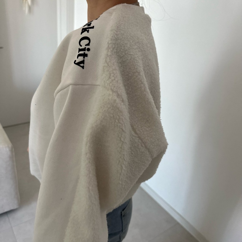 SOUIT by mabel韓國代購26秋冬拼接袖圓領字母衛衣字母刺繡圓SOUIT by mabel衛衣
