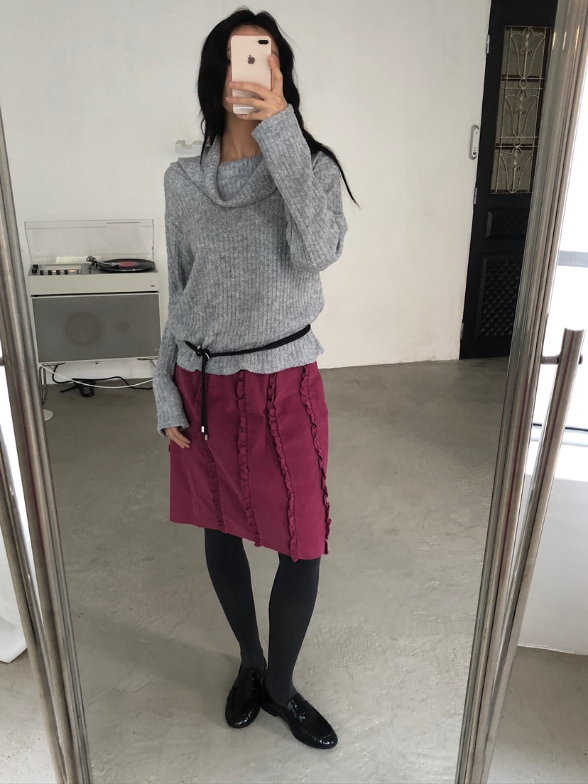 ACORN韓國代購26秋季燈芯絨木耳邊中短裙半身裙木耳邊直筒ACORN半身裙/中短裙
