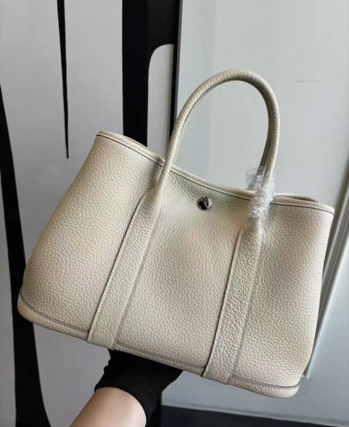 TROUVAILLE東大門直郵26秋冬花園手提包手拿包腋下包不含飾品TROUVAILLE手拿包/腋下包