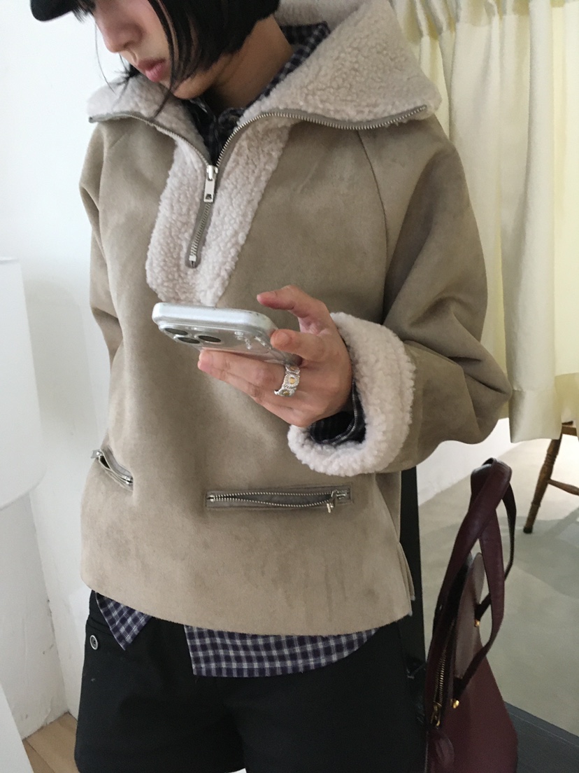 TREMA東大門直郵26秋冬半拉鏈羊羔毛短款夾克半拉鏈直筒短款翻TREMA夾克