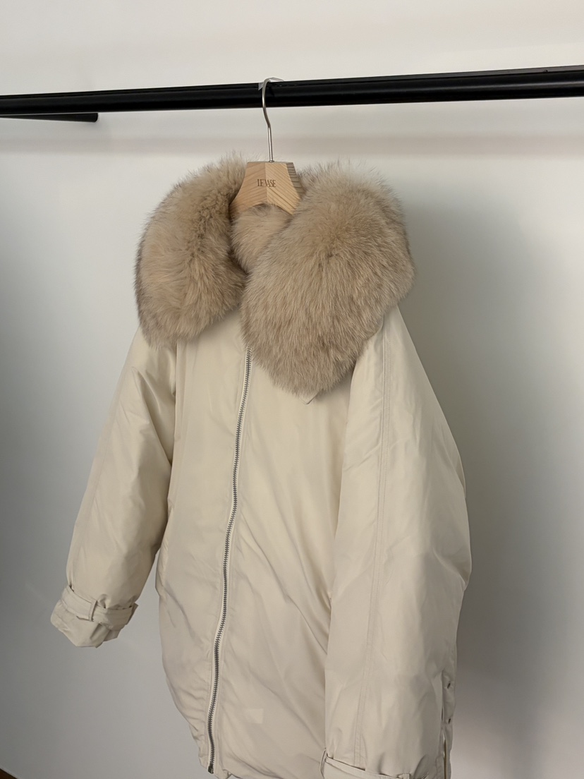 LE VASE東大門代購26秋季毛領腰帶短棉服短款棉服可調節羽絨服LE VASE短款棉服