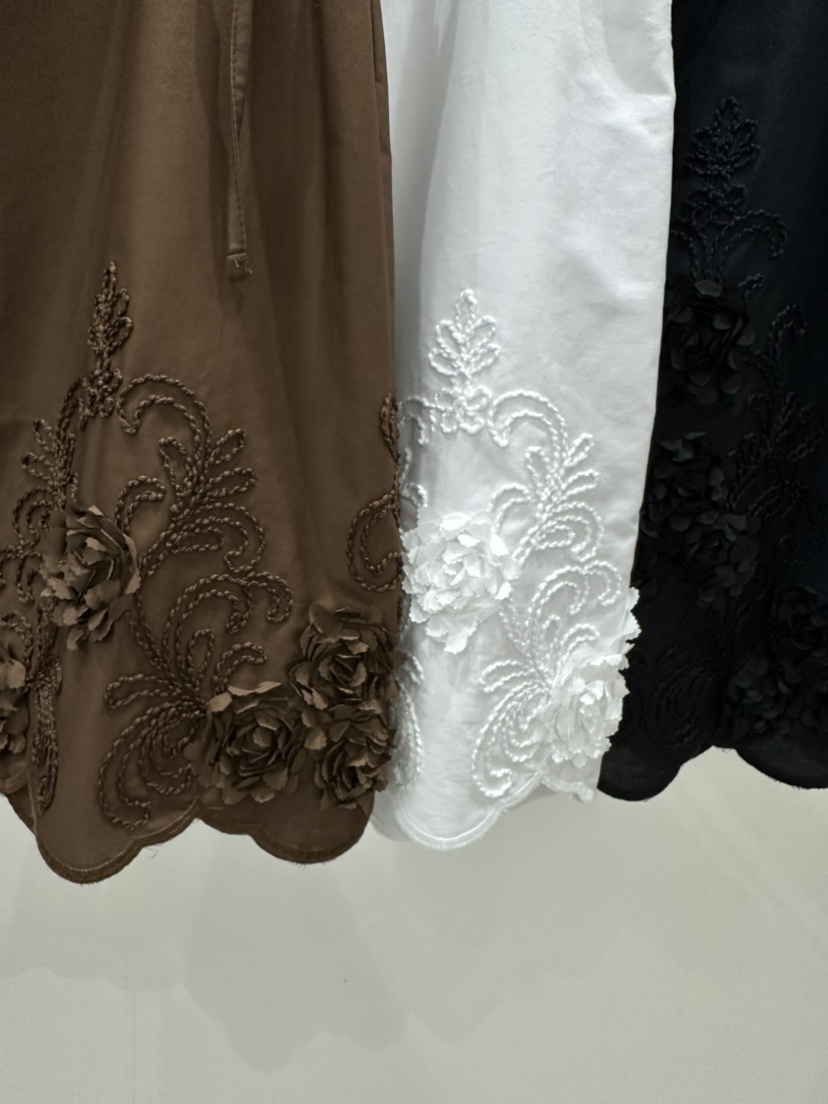 ARTE STUDIO東大門代購26秋季刺繡花飾中長裙半身裙中短裙刺繡ARTE STUDIO半身裙/中短裙