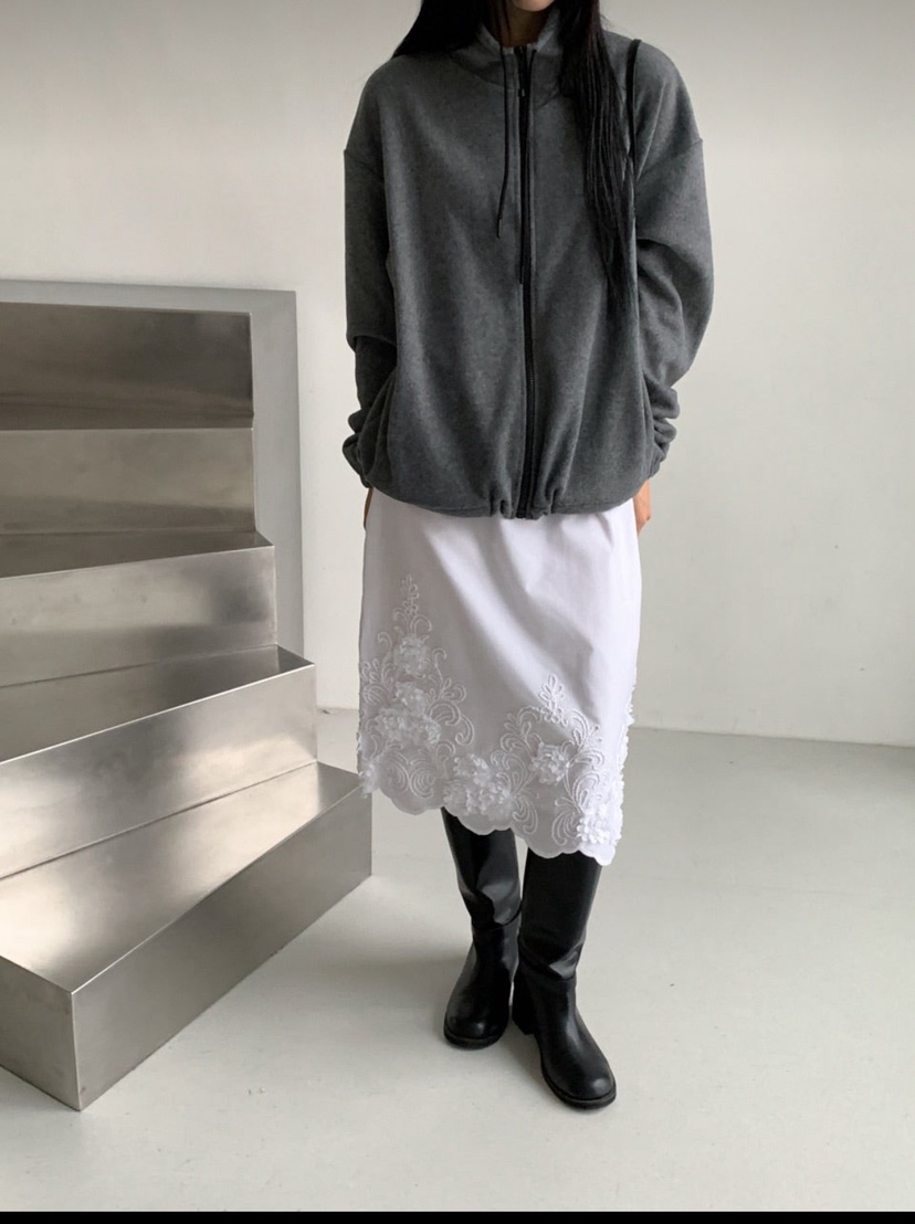 ARTE STUDIO東大門代購26秋季刺繡花飾中長裙半身裙中短裙刺繡ARTE STUDIO半身裙/中短裙