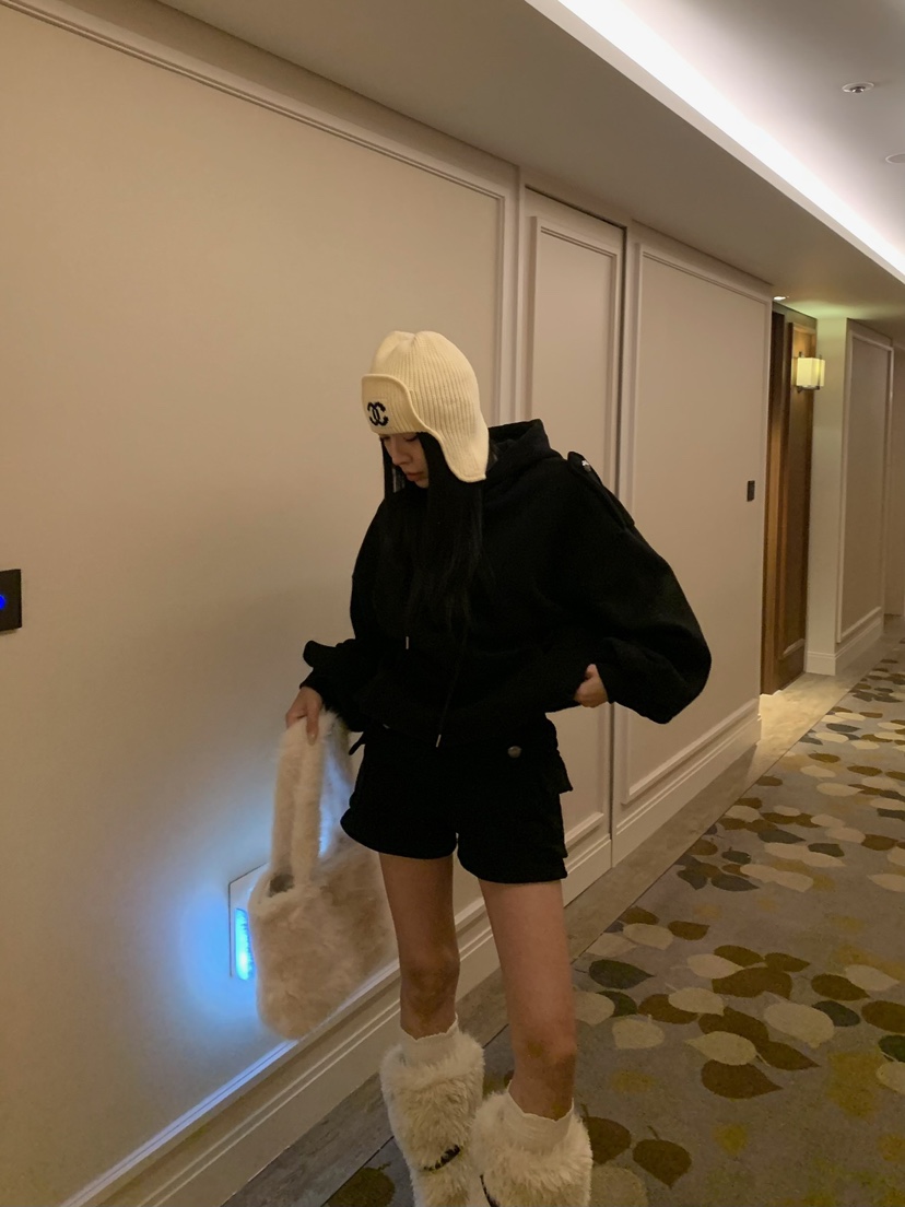 BADCALM韓國代購26秋冬高腰工裝麂皮絨短褲口袋高腰BADCALM短褲