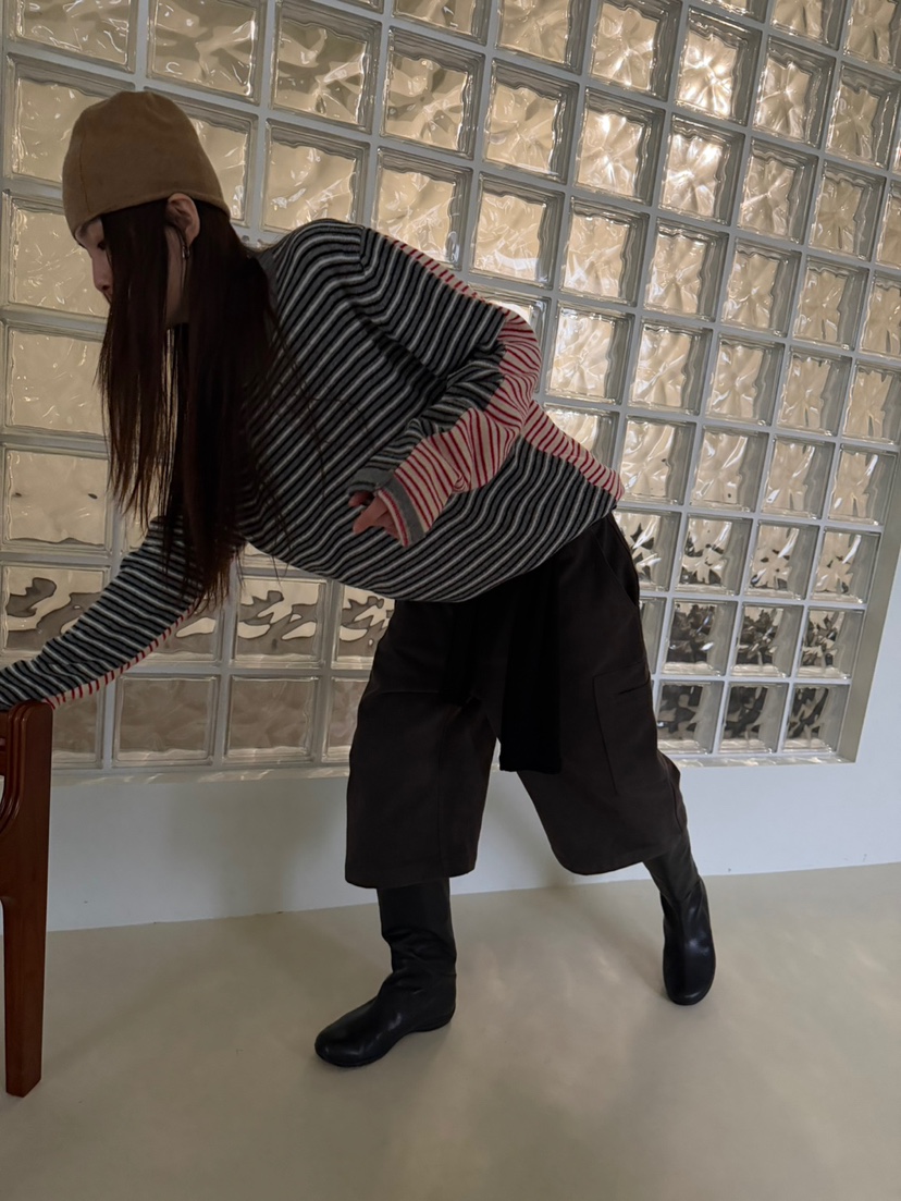 MINIMUZE韓國直郵26秋冬不對稱條紋針織衫長袖T恤下擺側邊開叉MINIMUZE長袖T恤