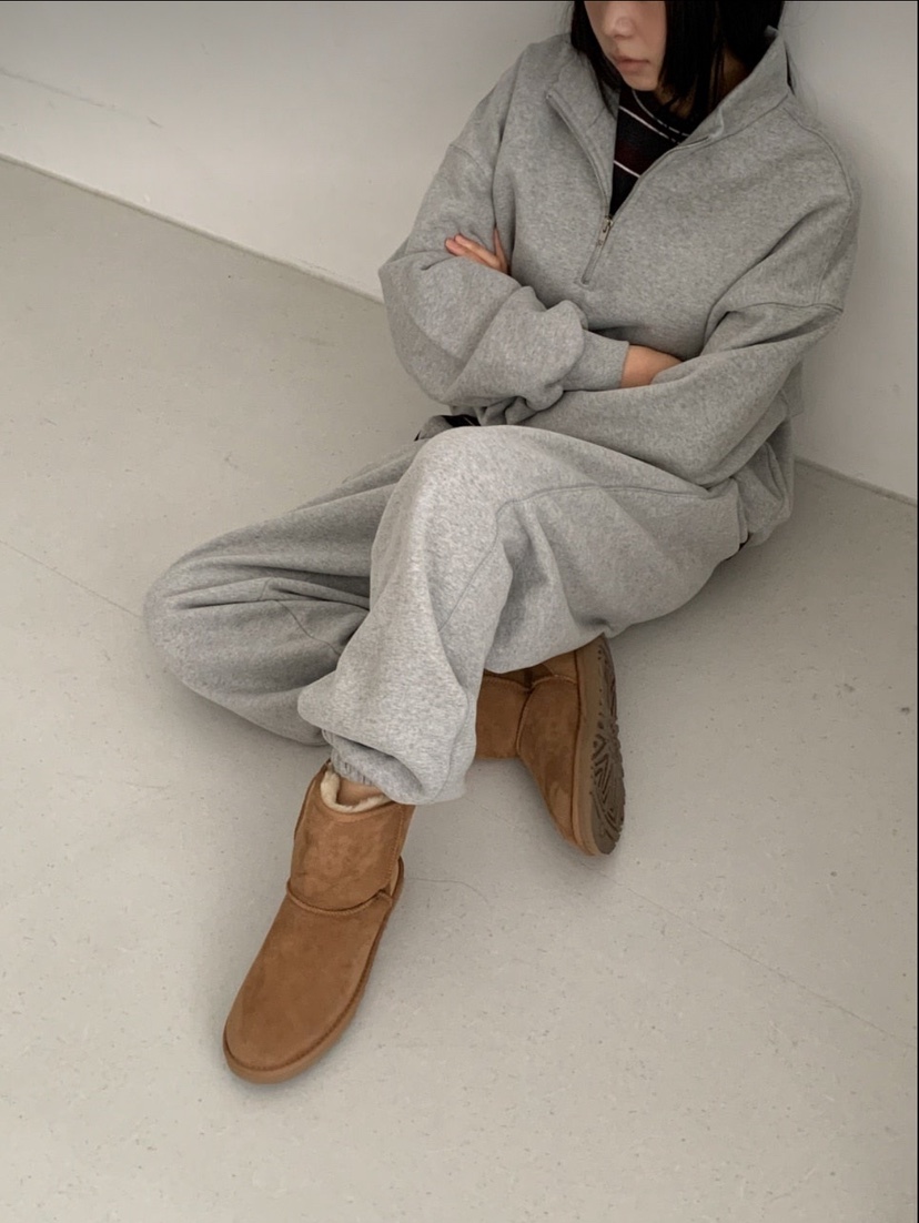 ARTE STUDIO東大門直郵26秋冬半拉鏈立領衛衣半拉鏈立領落肩羅ARTE STUDIO衛衣