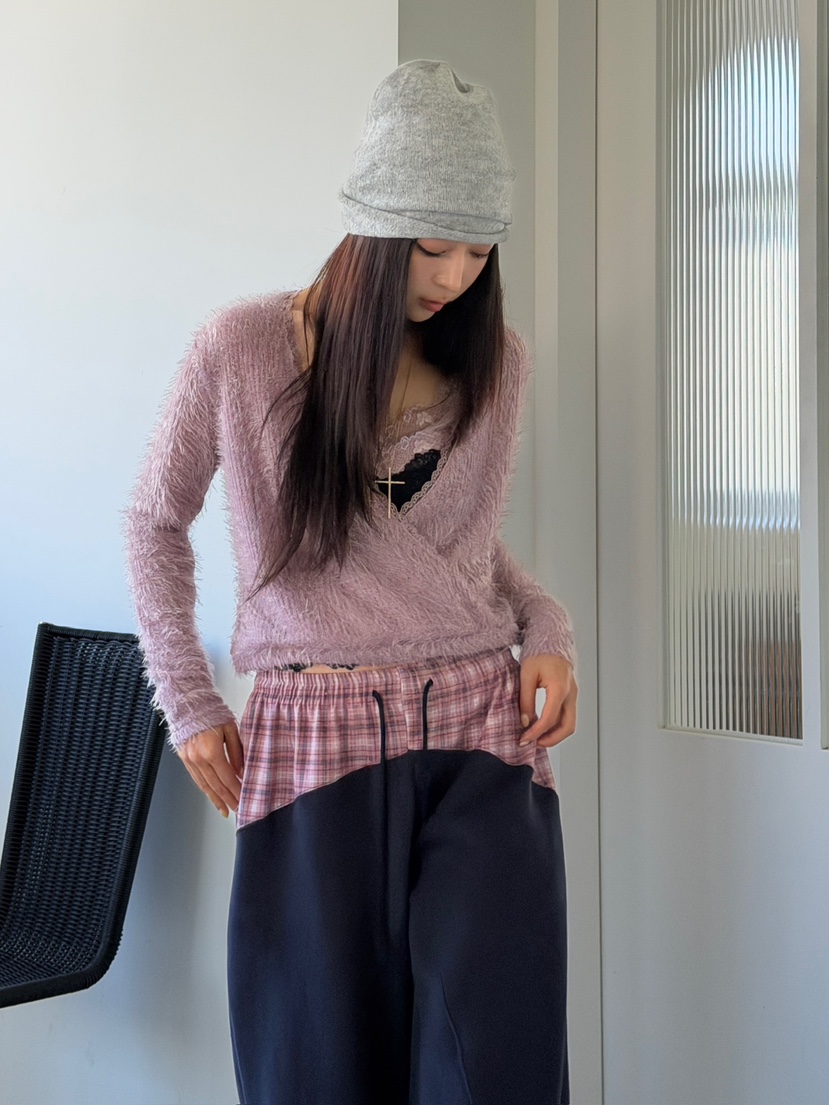 LOVE PULL東大門代購26秋冬蕾絲短款吊帶背心V領蕾絲LOVE PULL吊帶/背心