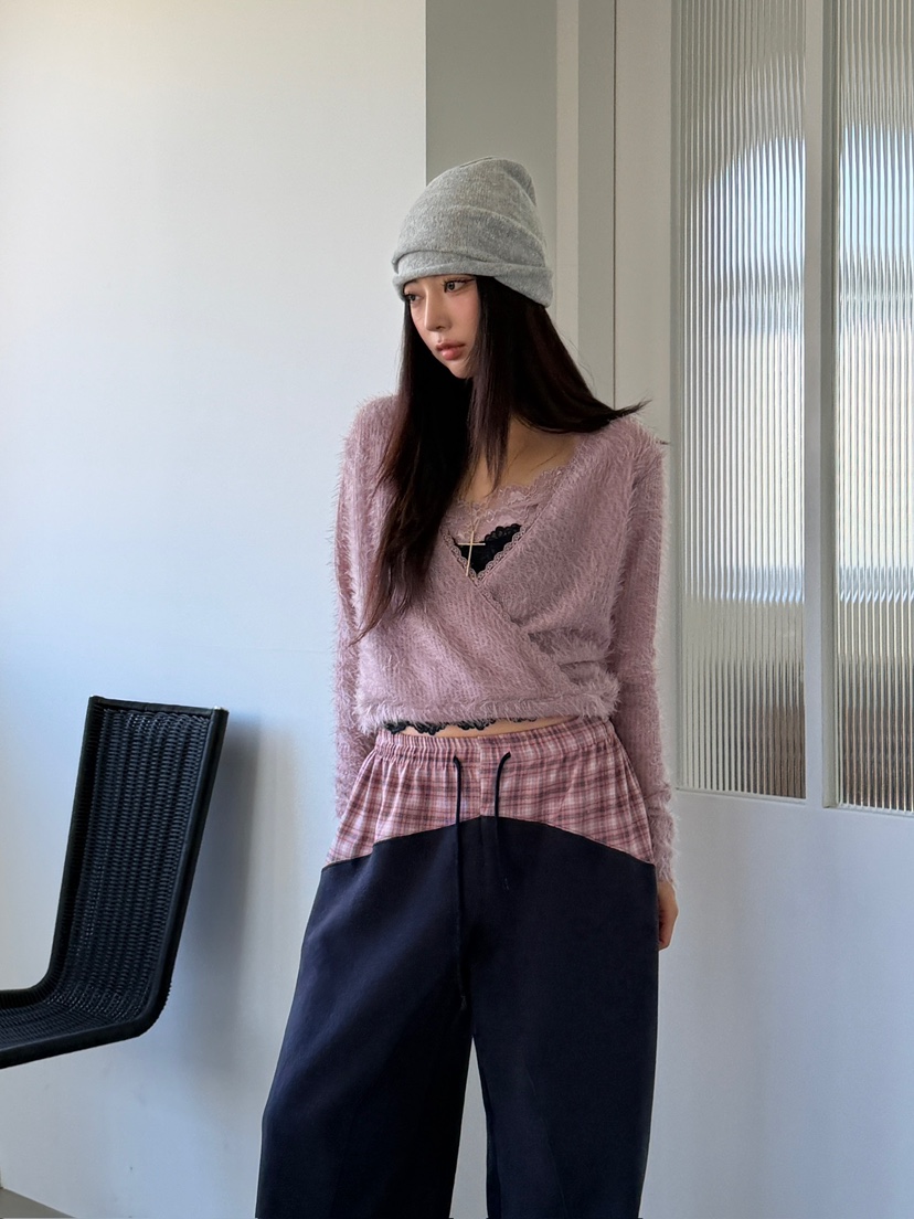 LOVE PULL東大門代購26秋冬蕾絲短款吊帶背心V領蕾絲LOVE PULL吊帶/背心