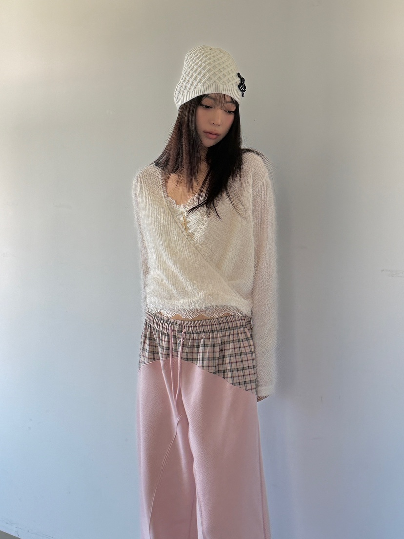 LOVE PULL東大門代購26秋冬蕾絲短款吊帶背心V領蕾絲LOVE PULL吊帶/背心