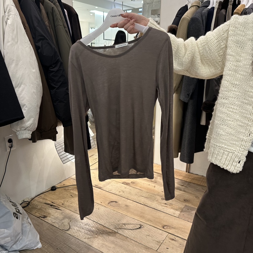 CREAM VILLA韓國直郵26秋冬圓領修身長袖T恤修身圓領CREAM VILLA長袖T恤圖色2