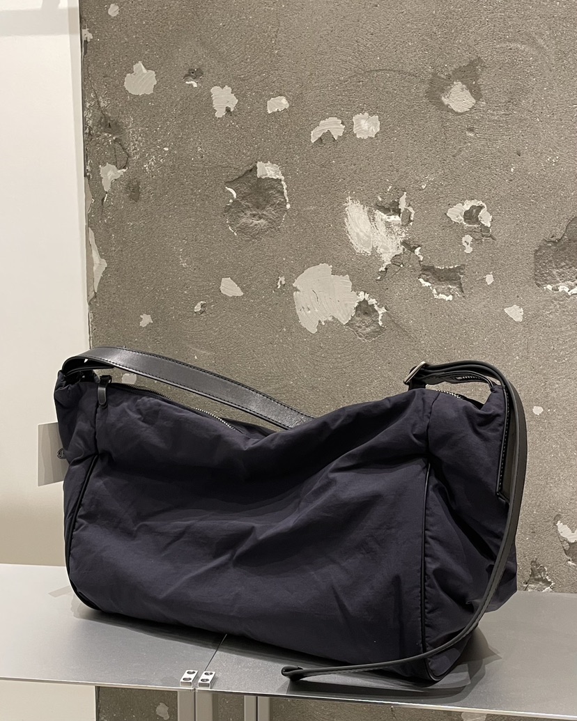 MUCH MORE/JACKPOT韓國直郵26秋冬軟質褶皺中包單肩斜跨包拉鏈MUCH MORE/JACKPOT單肩/斜跨包圖色1
