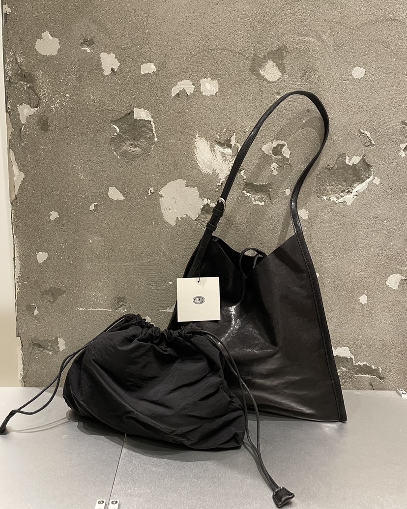MUCH MORE/JACKPOT韓國直郵26秋季松弛絨面抽繩包單肩斜跨包可MUCH MORE/JACKPOT單肩/斜跨包圖色2
