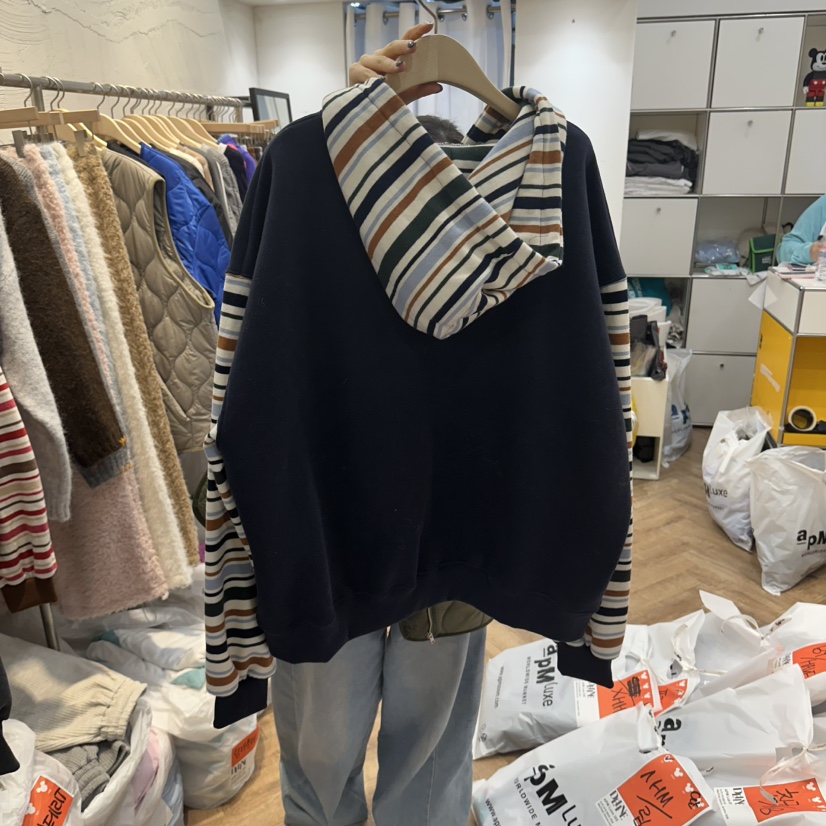 DE LINE東大門直郵26秋季卡通刺繡連帽衛衣連帽衫加絨口袋小熊DE LINE衛衣