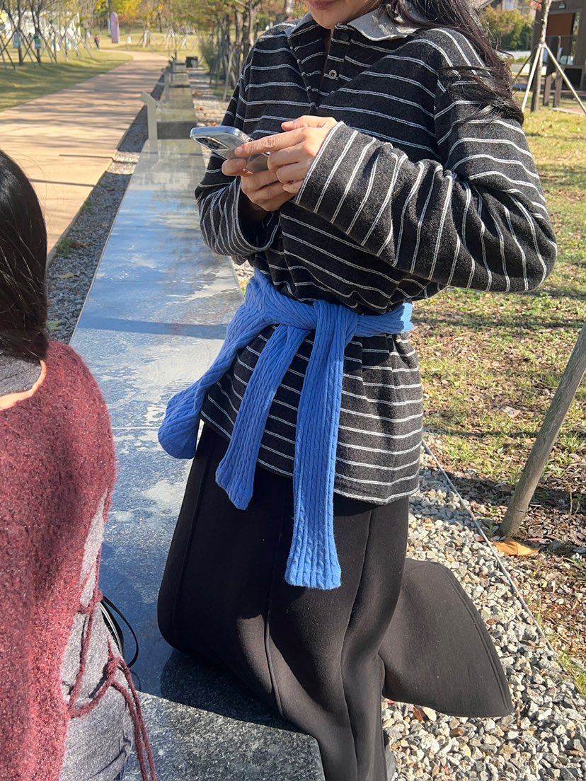 ANOTHER AVENUE韓國代購26秋季撞色翻領條紋長袖T恤落肩撞色翻ANOTHER AVENUE長袖T恤