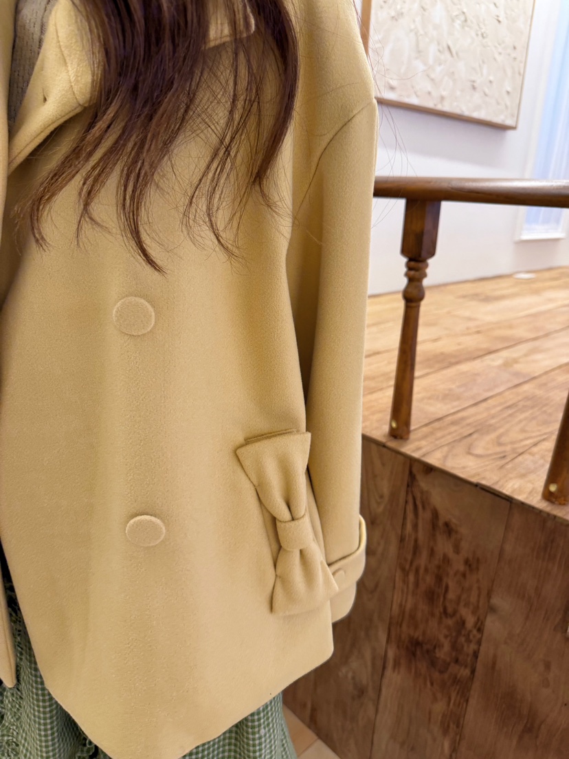 BOUTIQUE-L東大門直郵26秋季短款立領蝴蝶結大衣短款大衣蝴蝶BOUTIQUE-L短款大衣