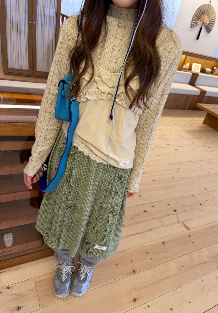 BOUTIQUE-L東大門實拍26秋冬荷葉邊吊帶背心不含內搭木耳邊荷BOUTIQUE-L吊帶/背心圖色2