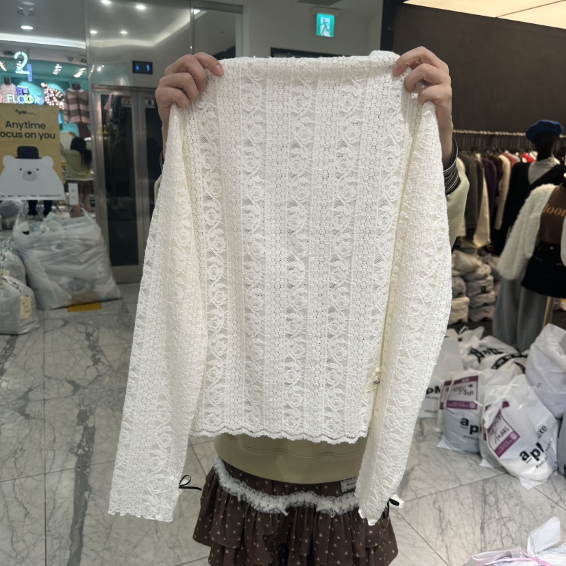 BOUTIQUE-L東大門直郵26秋冬蕾絲長袖T恤不含配飾蕾絲BOUTIQUE-L長袖T恤圖色1