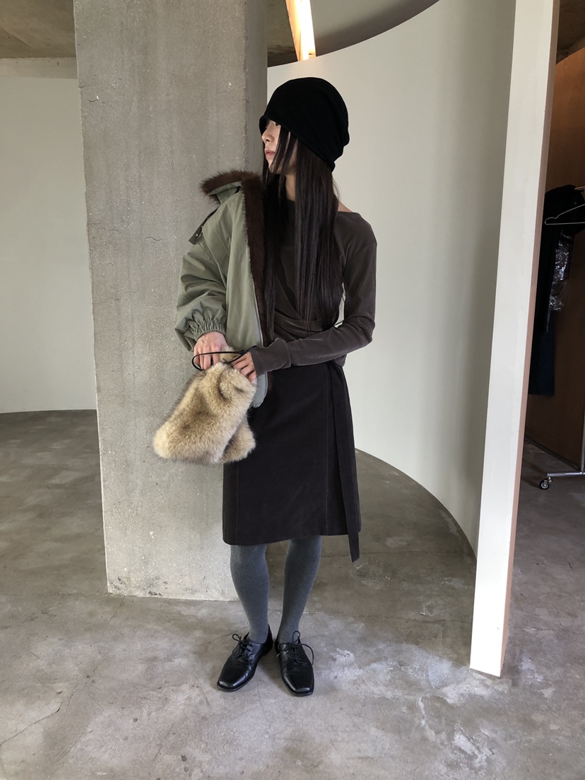 MURMUR韓國直郵26秋冬假兩件掛脖修身T恤長袖T恤假兩件修身MURMUR長袖T恤