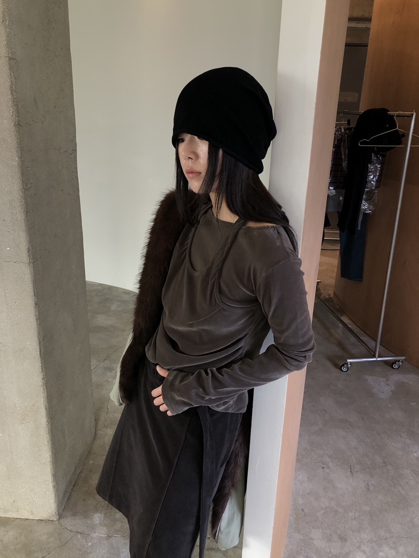 MURMUR韓國直郵26秋冬假兩件掛脖修身T恤長袖T恤假兩件修身MURMUR長袖T恤