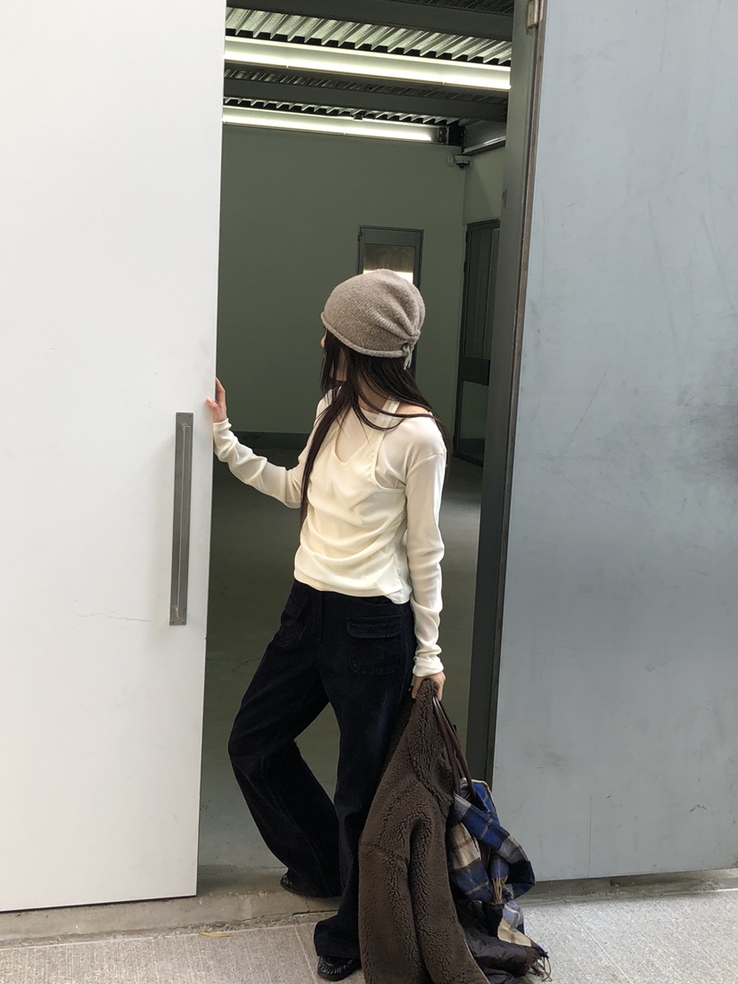MURMUR韓國直郵26秋冬假兩件掛脖修身T恤長袖T恤假兩件修身MURMUR長袖T恤