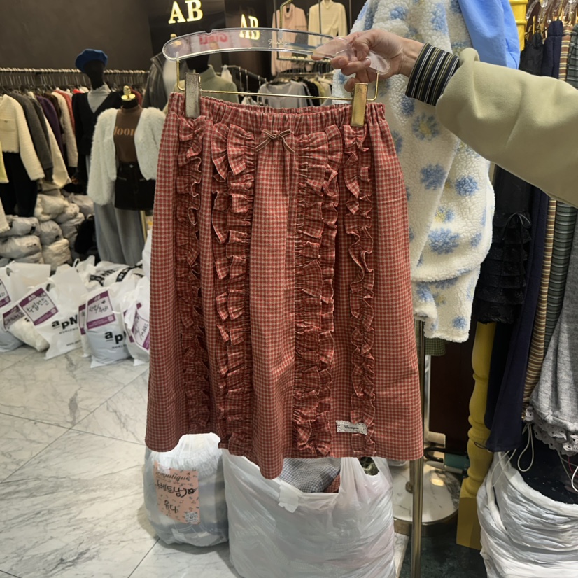 BOUTIQUE-L東大門代購26秋季格紋荷葉邊中裙半身裙中短裙荷葉BOUTIQUE-L半身裙/中短裙圖色2