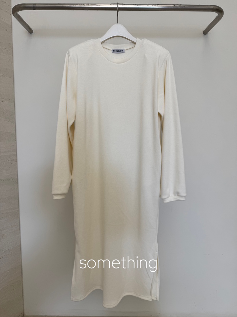 SOMETHING-L/FANCY韓國代購26秋冬簡約針織及踝連衣裙側邊開叉SOMETHING-L/FANCY連衣裙圖色3