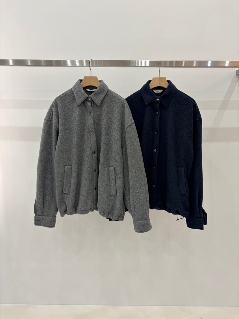 J_SHOP東大門代購26秋冬落肩松緊下擺搖粒絨夾克按扣落肩J_SHOP夾克
