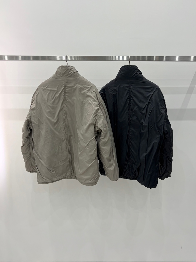 J_SHOP韓國代購26秋冬立領夾棉尼龍夾克口袋尼龍立領落肩J_SHOP夾克