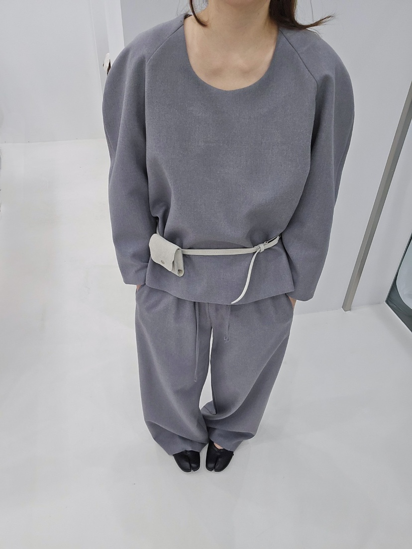 J_SHOP東大門代購26秋季廓形圓領通勤上衣襯衫蕾絲衫插肩袖圓J_SHOP襯衫/蕾絲衫