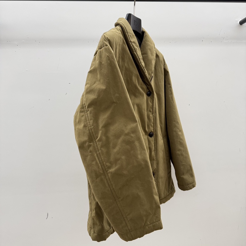 ID東大門直郵26秋冬青果領短款羽絨服單排三粒扣羽絨服ID短款羽絨服