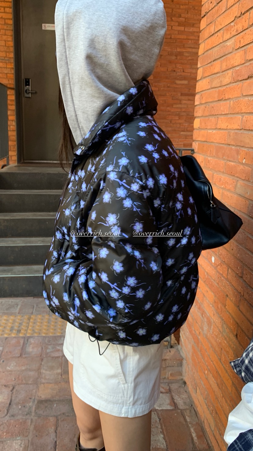 OVER RICH東大門直郵女裝新款推薦休閑短款棉服羽絨服花朵OVER RICH短款棉服