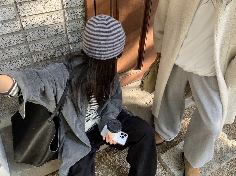 OVER RICH東大門實拍女裝新品熱賣時尚襯衫蕾絲衫燈芯絨OVER RICH襯衫/蕾絲衫