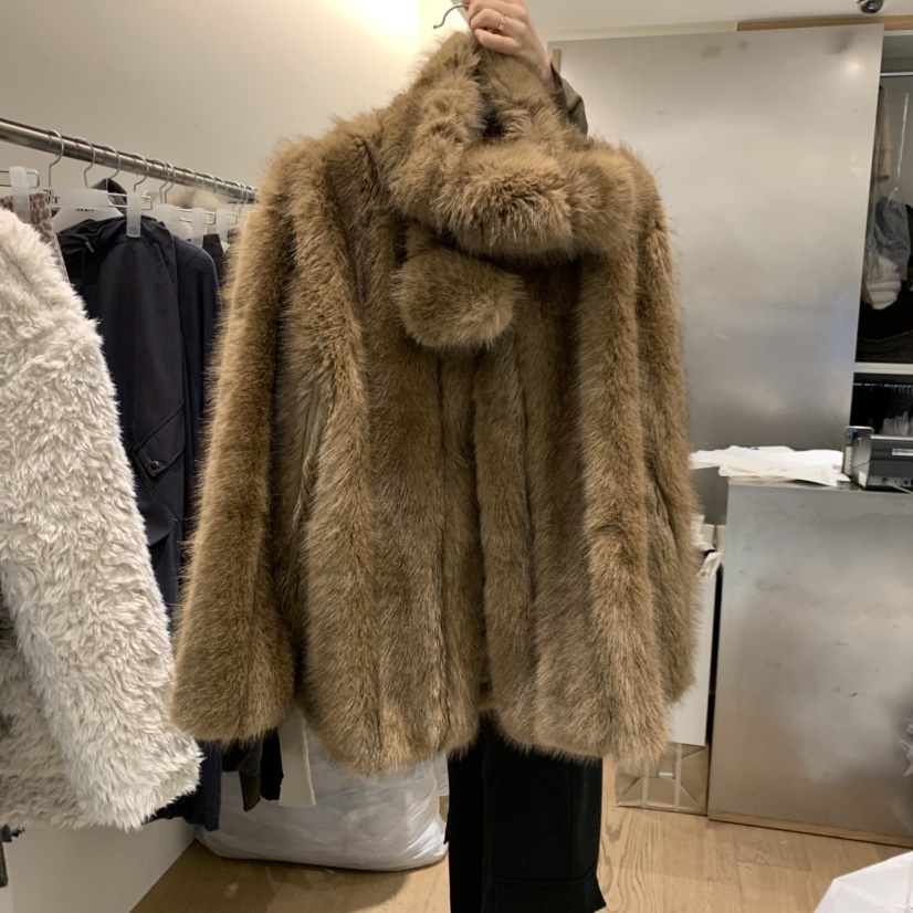 Meet me韓國直郵女裝新品休閑熱賣時尚短款大衣含圍巾貂皮Meet me短款大衣圖色1
