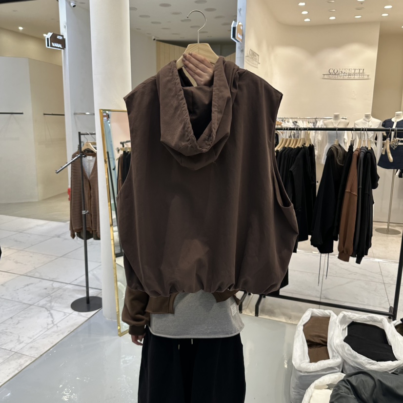 IN KIRA東大門直郵26秋冬連帽無袖泰迪馬甲泰迪熊單排扣口袋無IN KIRA馬甲