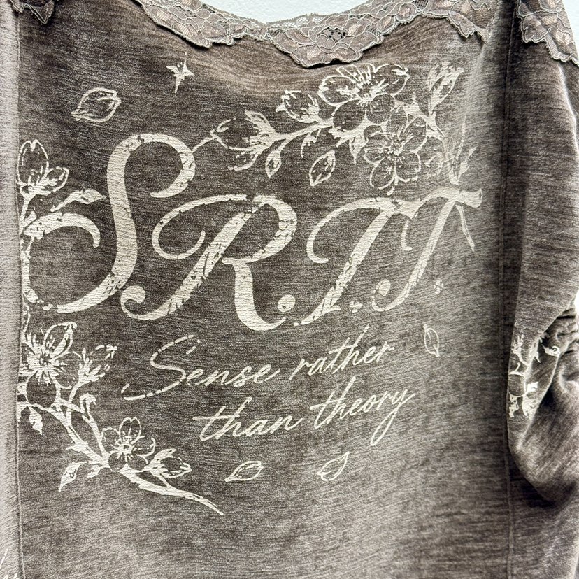 S.R.T.T.韓國代購26秋冬蕾絲抽繩印花吊帶馬甲可調節抽繩蕾絲S.R.T.T.馬甲