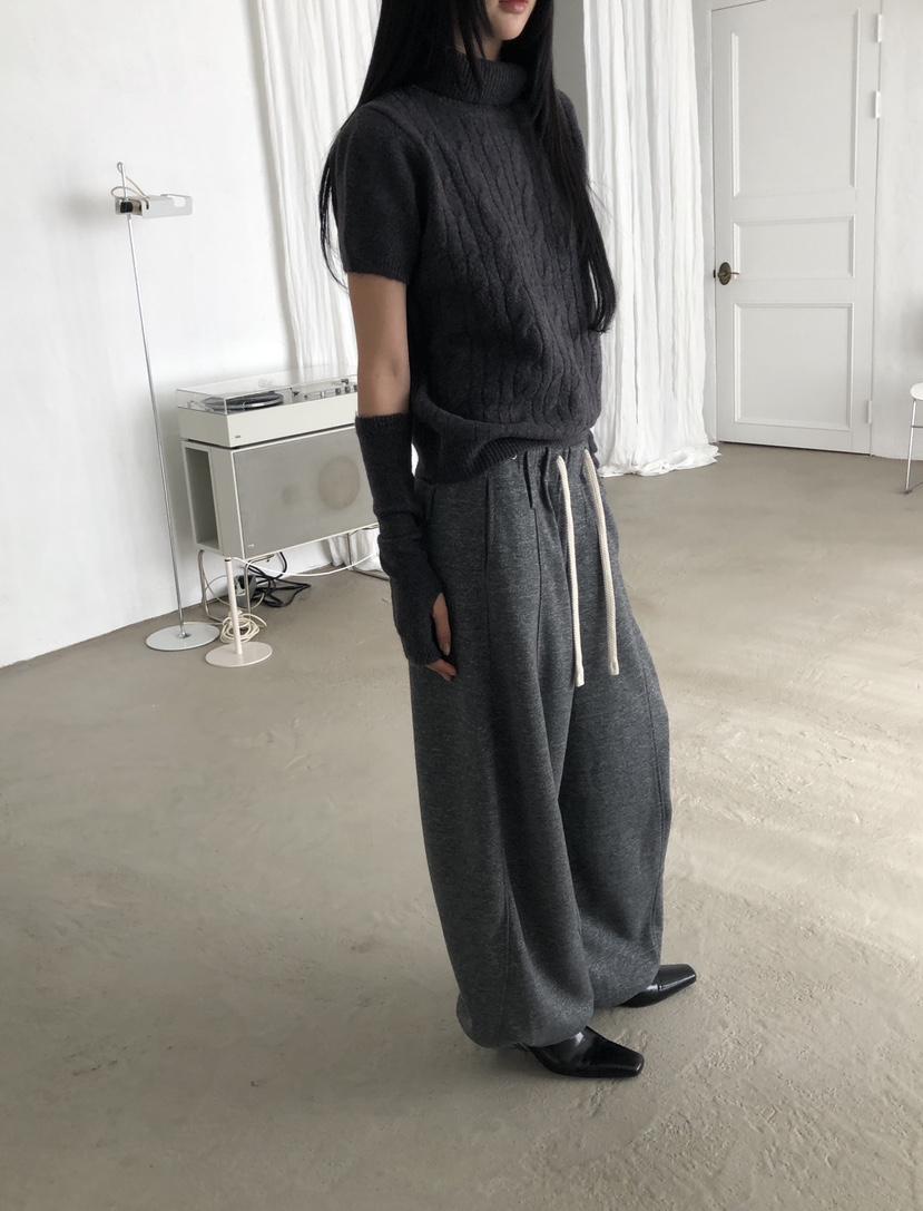 MUSE-P韓國直郵26秋季高領絞花鏤空針織衫高領鏤空MUSE-P針織衫