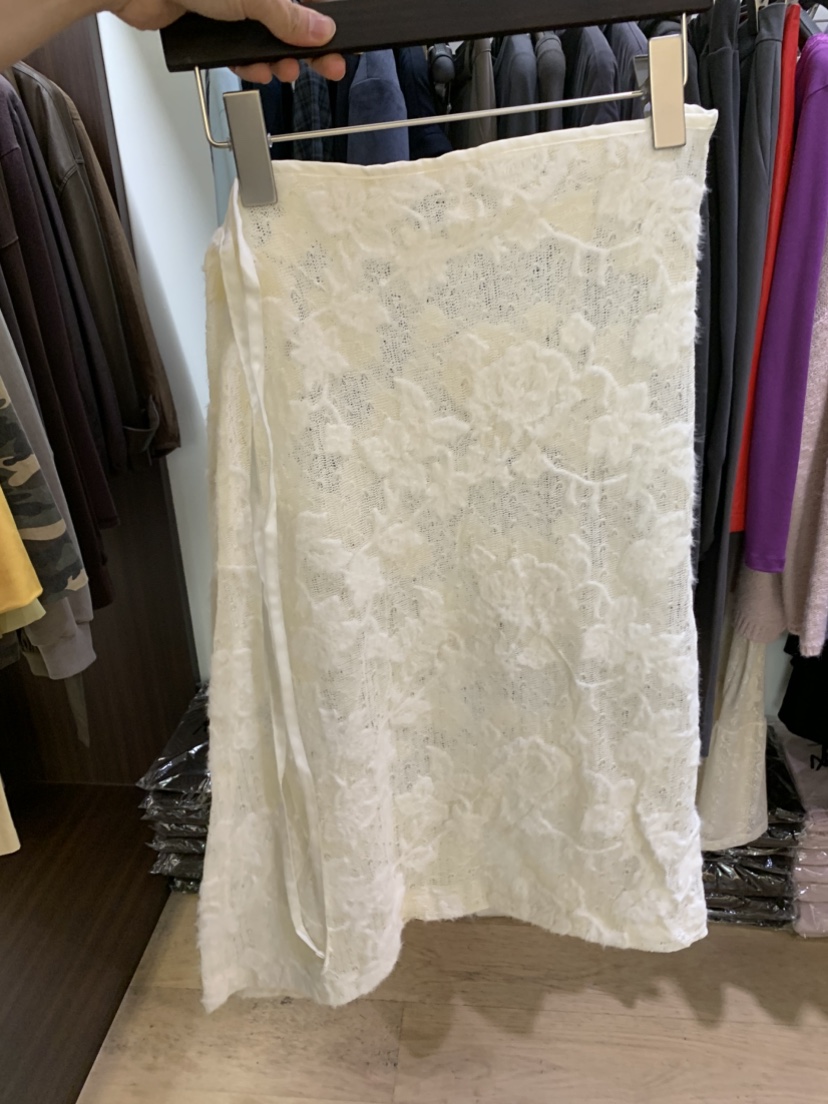 ARROW韓國代購26秋季蕾絲圍裹系帶半身裙中短裙系帶直筒提花蕾ARROW半身裙/中短裙