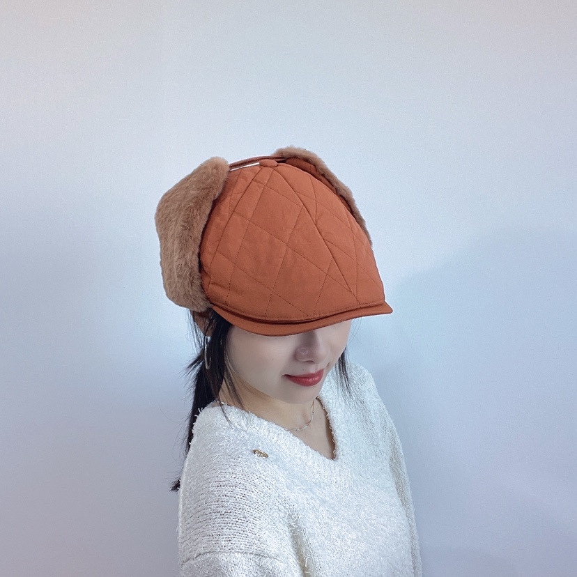 LOVELY HAT韓國代購26秋冬菱格絎縫護耳鴨嘴帽帽子加絨系帶絎LOVELY HAT帽子