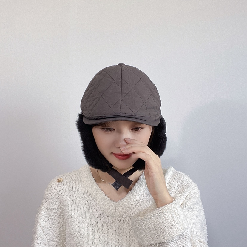 LOVELY HAT韓國代購26秋冬菱格絎縫護耳鴨嘴帽帽子加絨系帶絎LOVELY HAT帽子