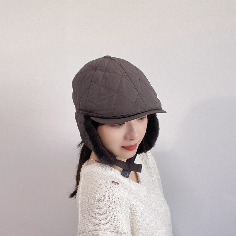LOVELY HAT韓國代購26秋冬菱格絎縫護耳鴨嘴帽帽子加絨系帶絎LOVELY HAT帽子