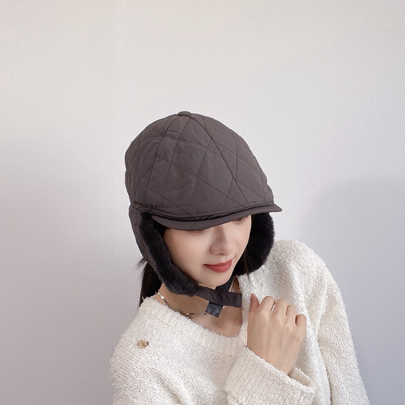 LOVELY HAT韓國代購26秋冬菱格絎縫護耳鴨嘴帽帽子加絨系帶絎LOVELY HAT帽子