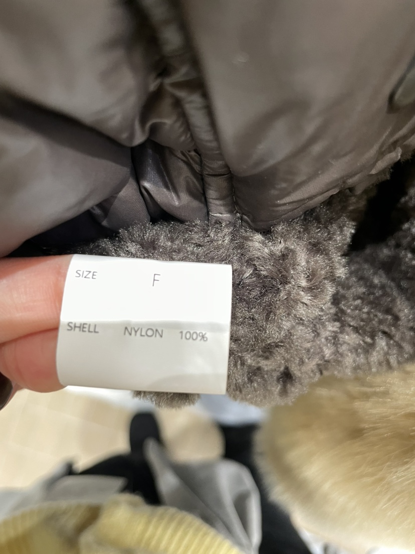 AMY GRACE韓國代購26秋冬毛領短款棉服羽絨服單排扣口袋落肩寬AMY GRACE短款棉服