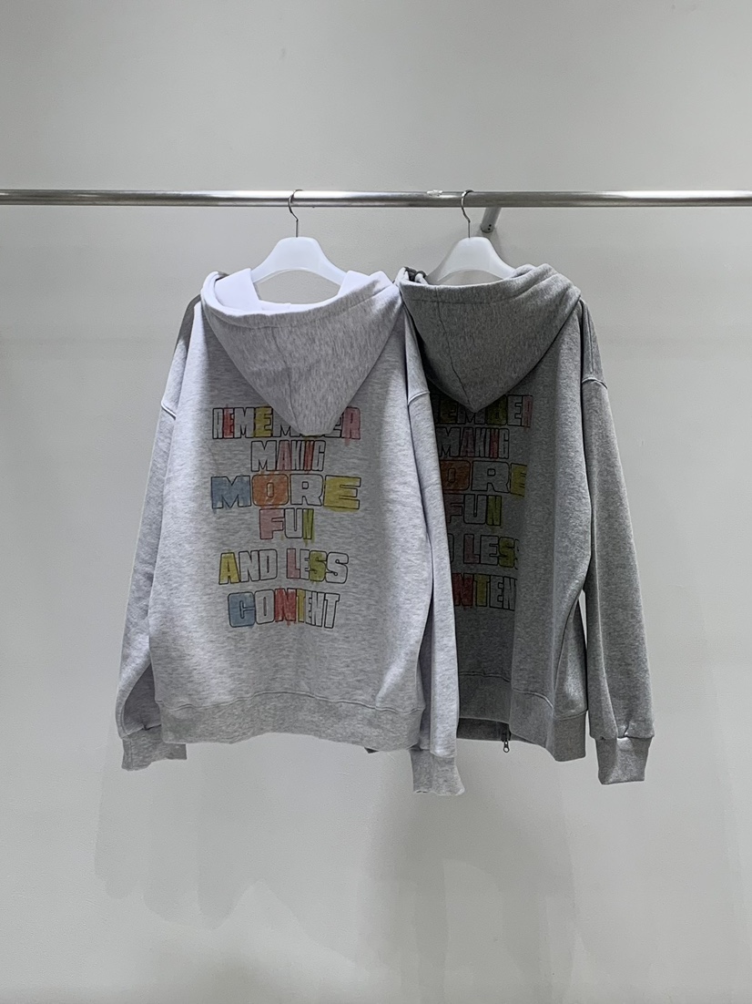 LOVE MOMENT韓國代購26秋冬寬松連帽衛衣 背面字主圖為背面圖LOVE MOMENT衛衣